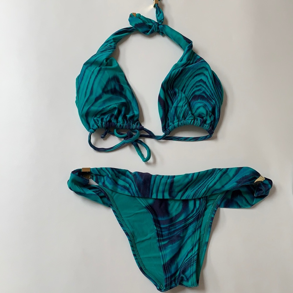 Vix bikini